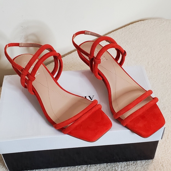 #23 Alfani Womens Paulina Red Open-Toed Ankle Strap Kitten Heels Shoes - Picture 7 of 7